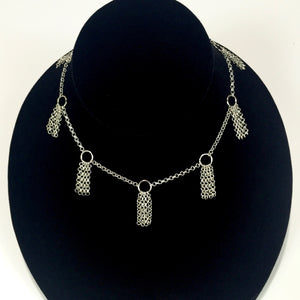 Albia Chain Necklace.