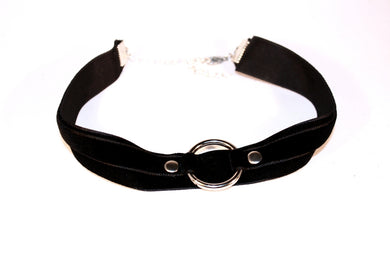 Vixen Choker.