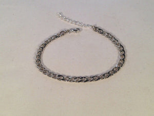 Moze Chain Bracelet.