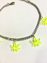 Bud Necklace